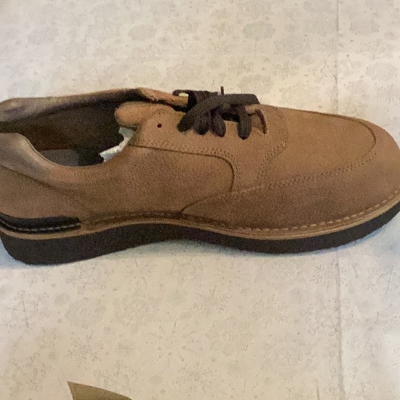 NWT men’s Walkabout shoes - Picture 13 of 15